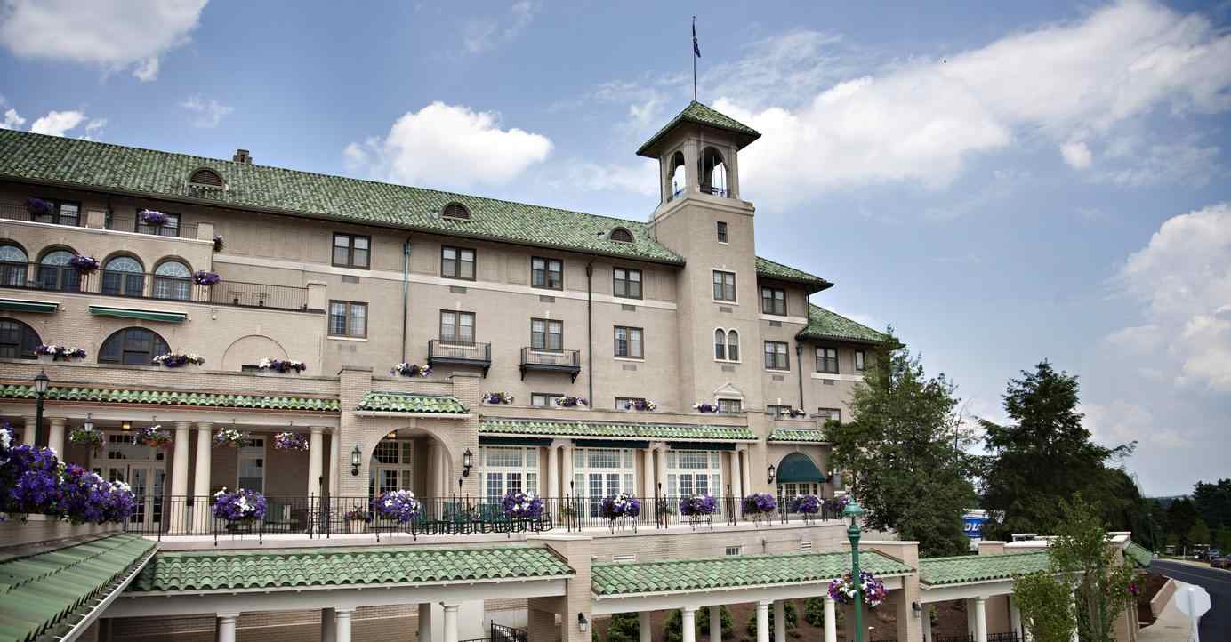 exterior image of the hotel hershey