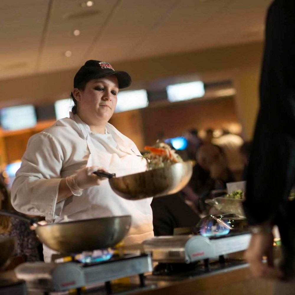 culinary team member at giant center